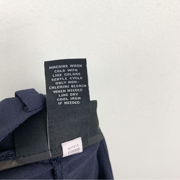 Lane Bryant 4-Season Navy Blue Capri Pants Sz 24 - Picture 9 of 9